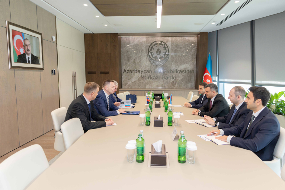 Slovakiya Milli Bankı ilə institusional əlaqələrin daha da möhkəmləndirilməsinə dair fikir mübadiləsi aparılıb